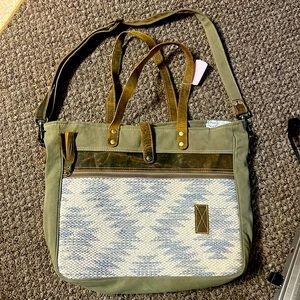 Myra bag charming weekender tote.